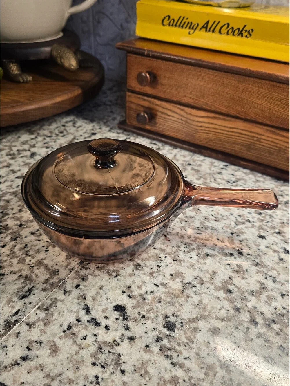 Glass Pot Vision Ware .5 Liter saucepan with lid. Lid has small chip